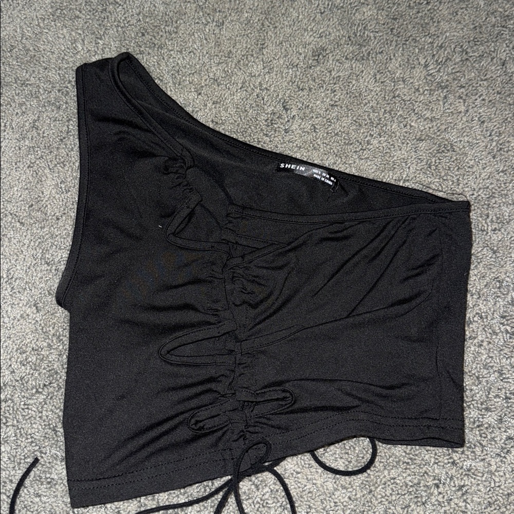 SHEIN Black Ruched One-Shoulder Top
